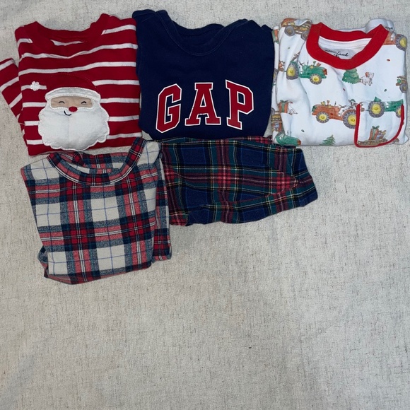 Boys 18-24 Months Christmas PJs bundle - Picture 1 of 5